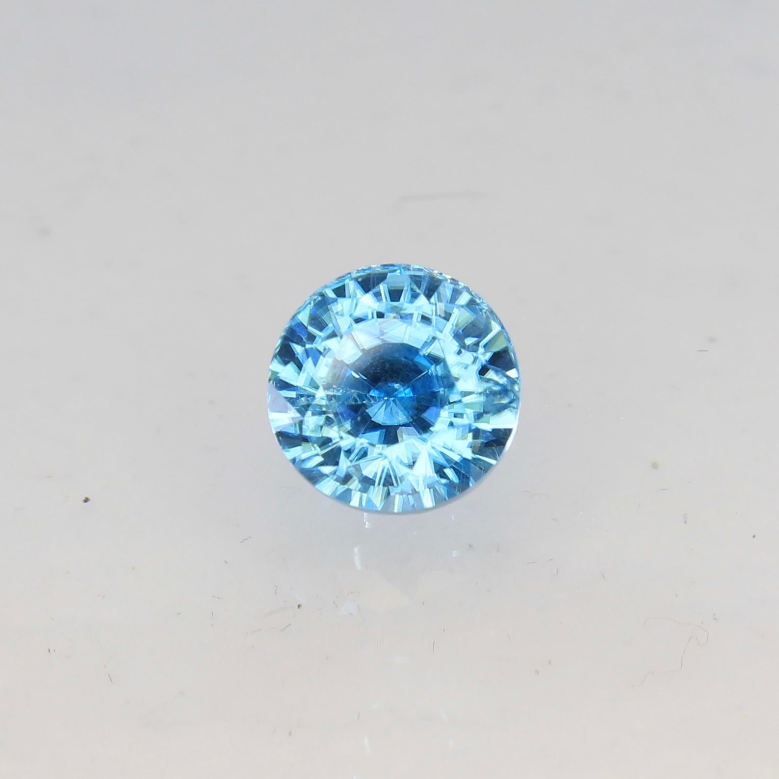 Round Blue zircon from cambodia