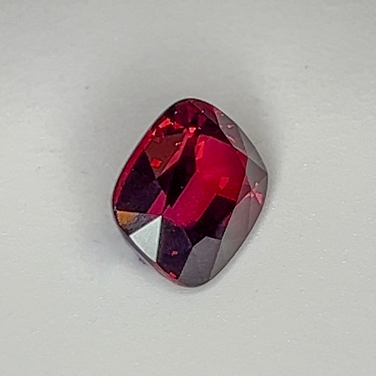 Red Rhodolite Garnet - 8.1 Ct Cushion