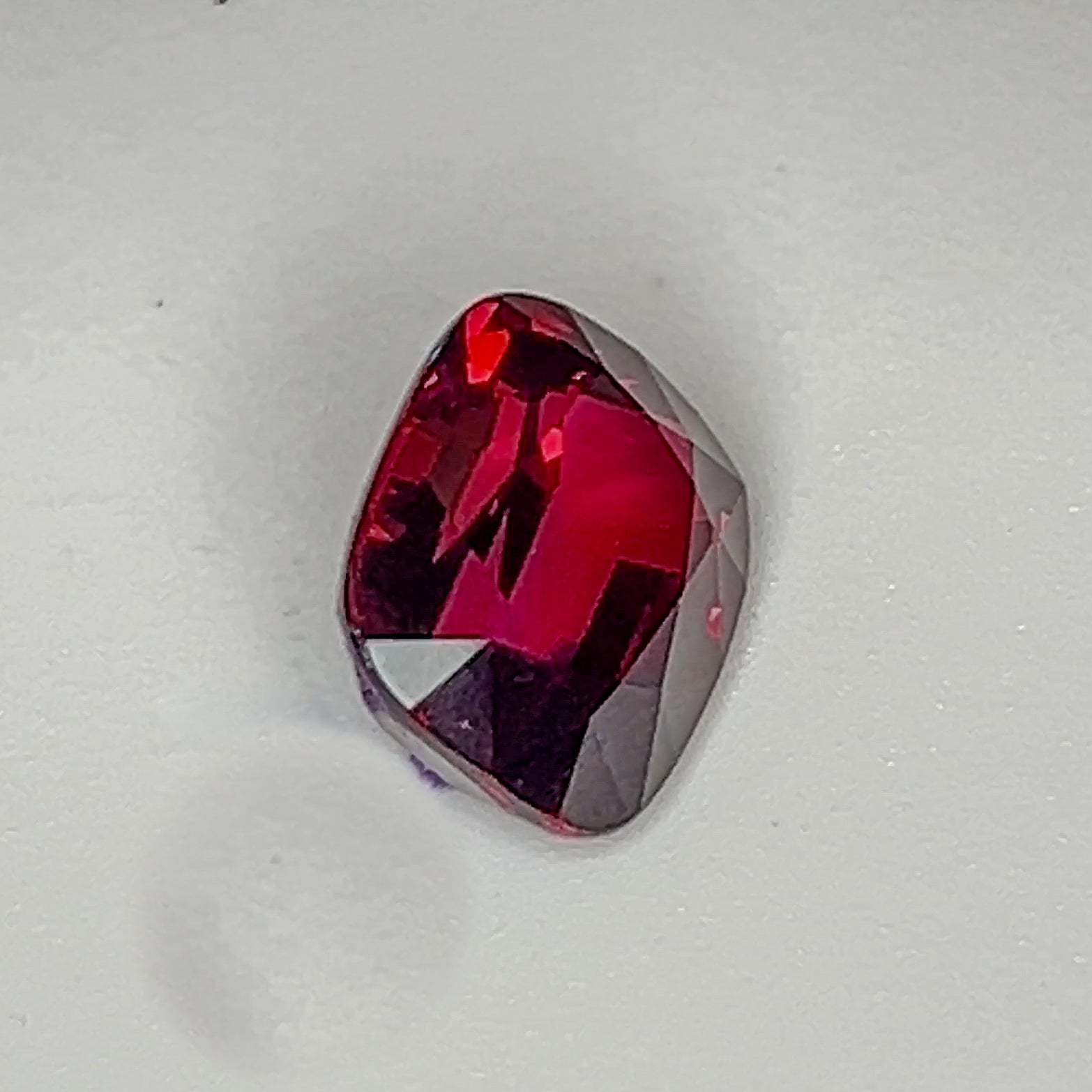 Red Rhodolite Garnet - 8.1 Ct Cushion