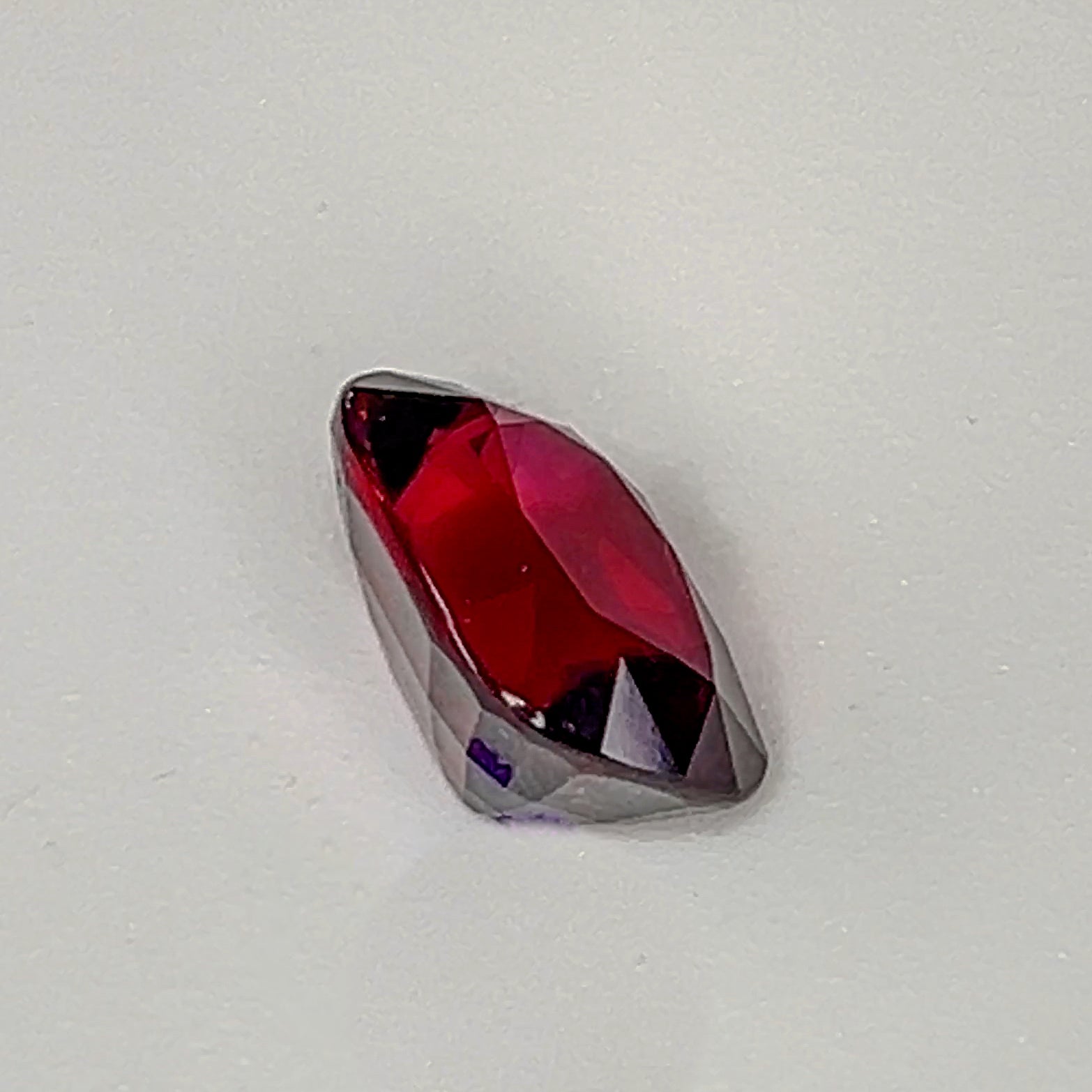 Red Rhodolite Garnet - 8.1 Ct Cushion