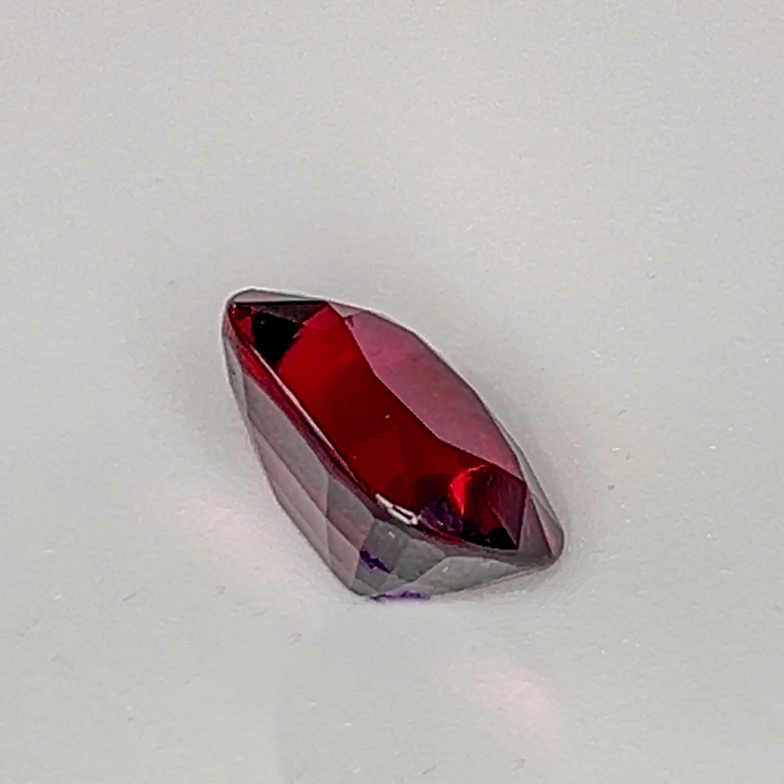 Red Rhodolite Garnet - 8.1 Ct Cushion
