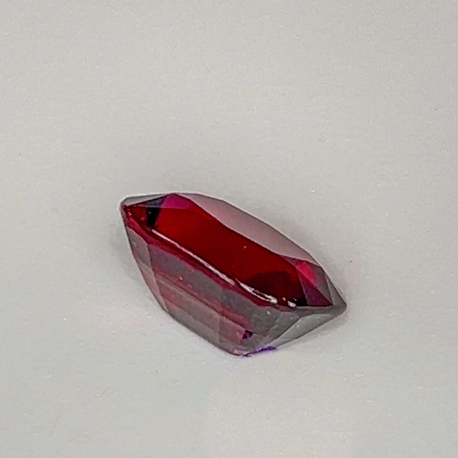 Red Rhodolite Garnet - 8.1 Ct Cushion