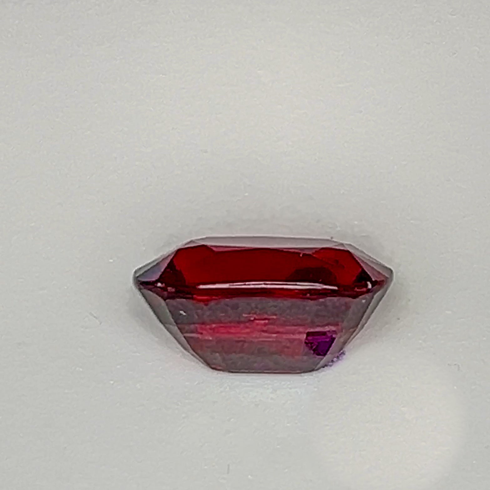 Red Rhodolite Garnet - 8.1 Ct Cushion