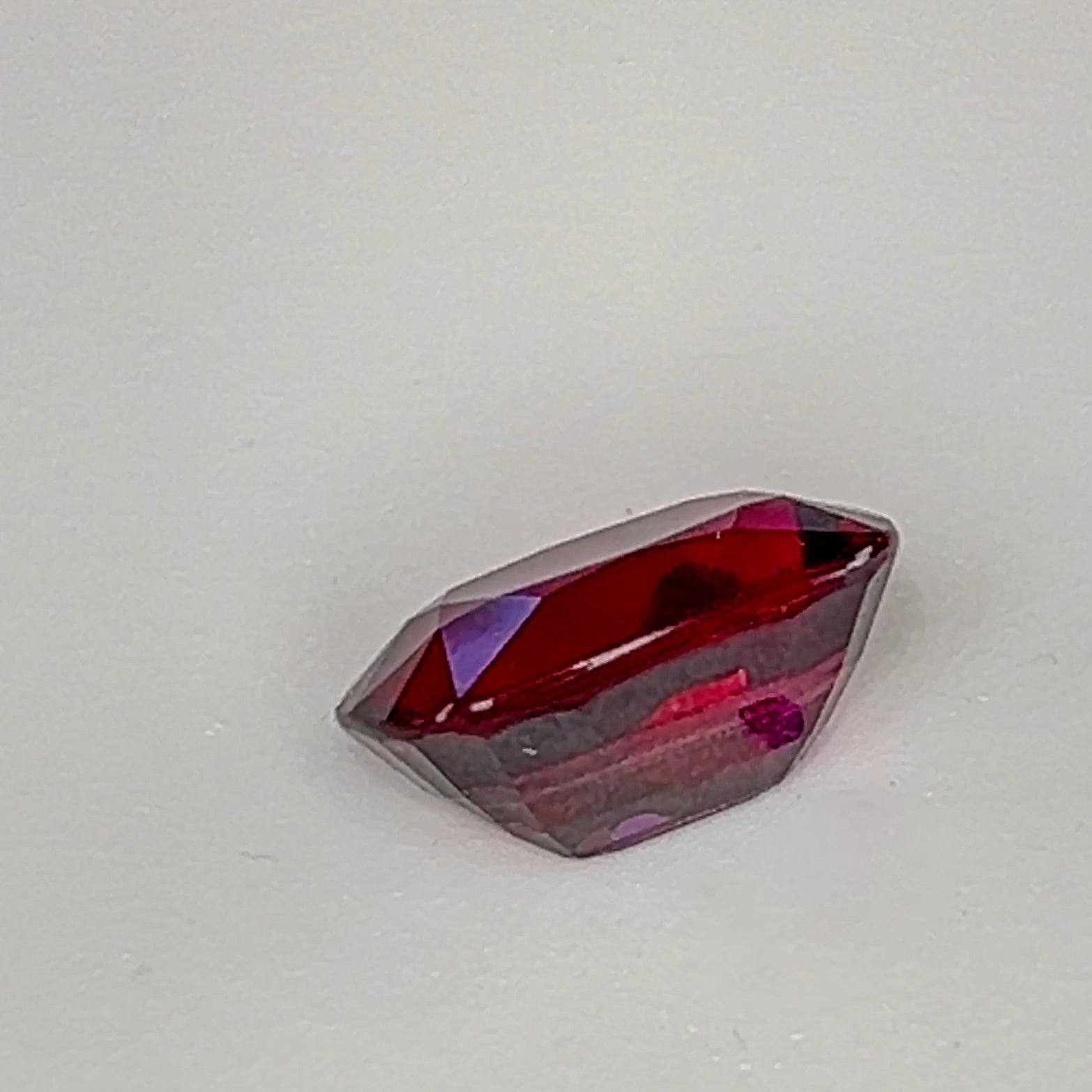 Red Rhodolite Garnet - 8.1 Ct Cushion