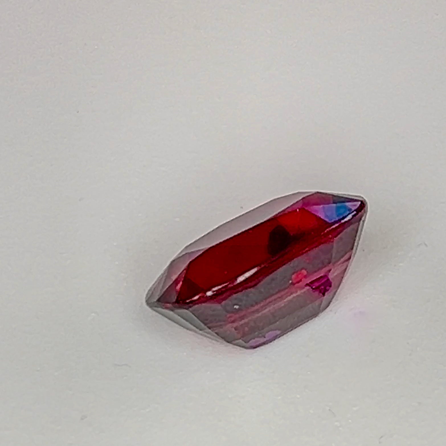 Red Rhodolite Garnet - 8.1 Ct Cushion