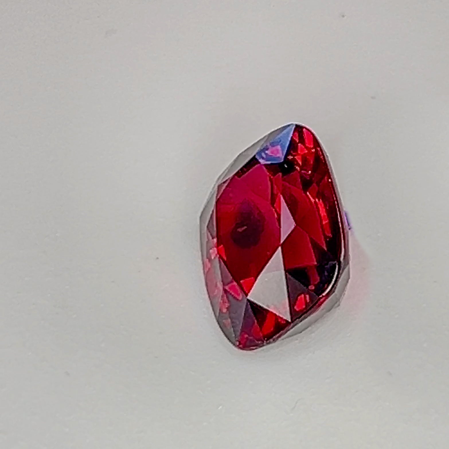 Red Rhodolite Garnet - 8.1 Ct Cushion