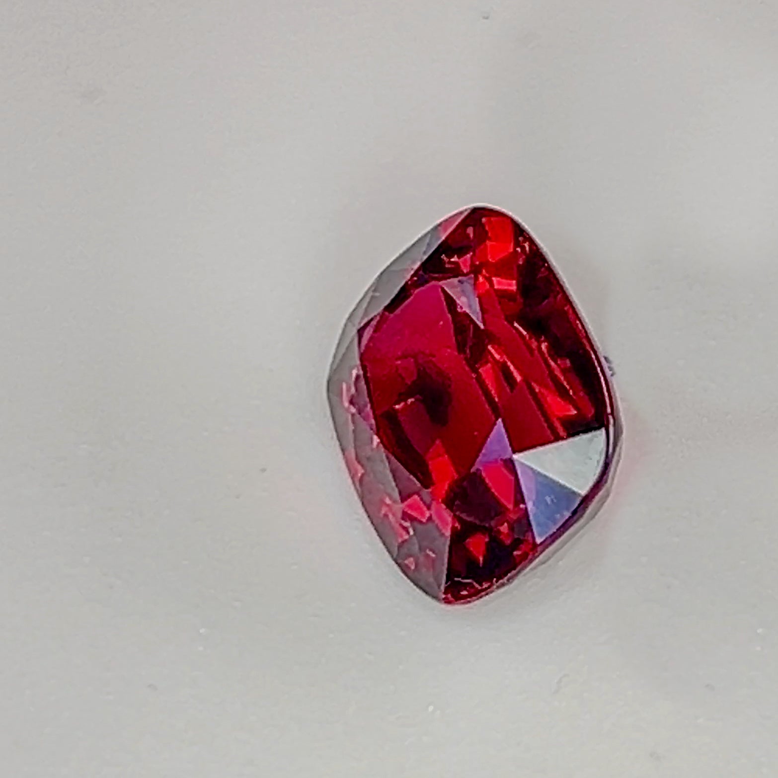 Red Rhodolite Garnet - 8.1 Ct Cushion