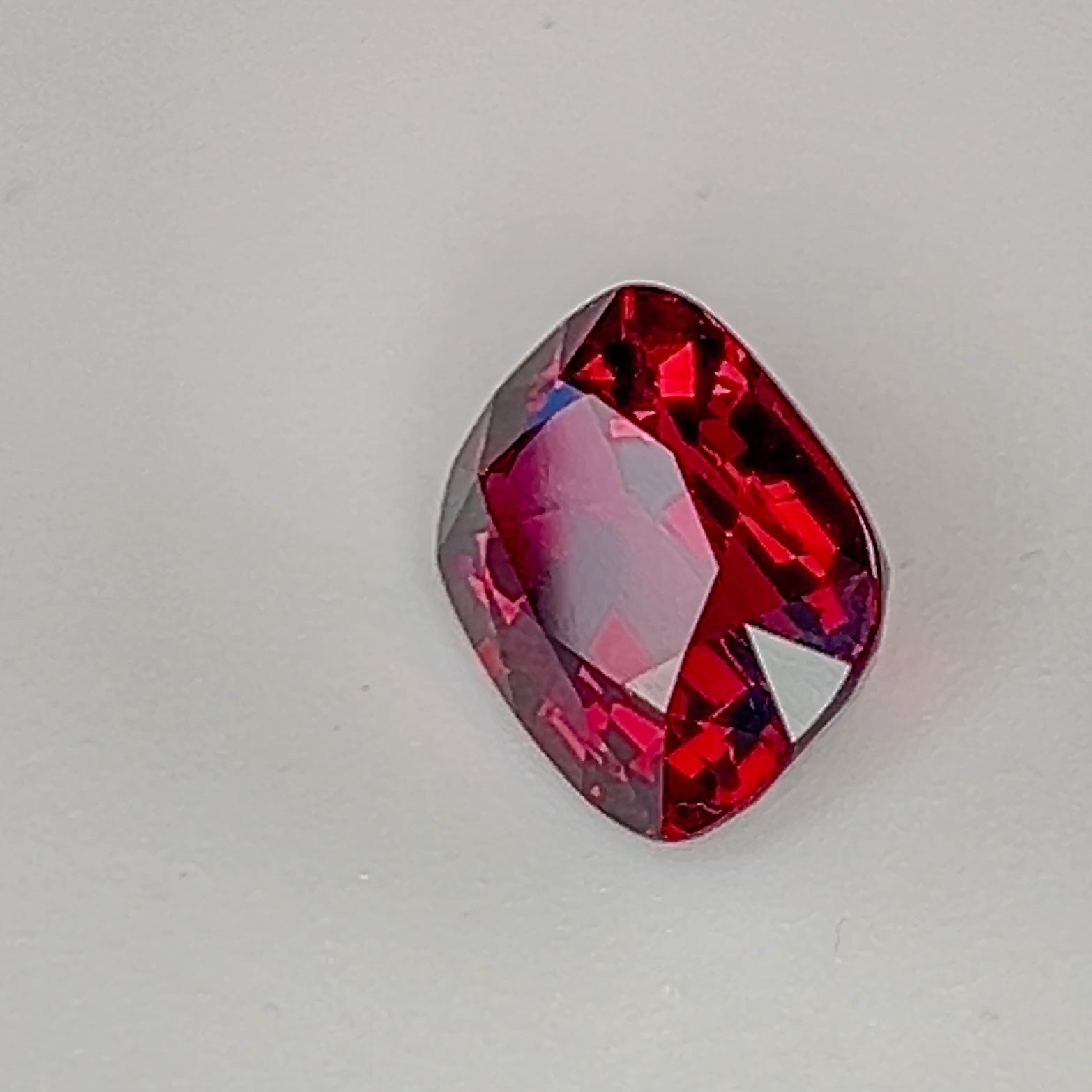 Red Rhodolite Garnet - 8.1 Ct Cushion