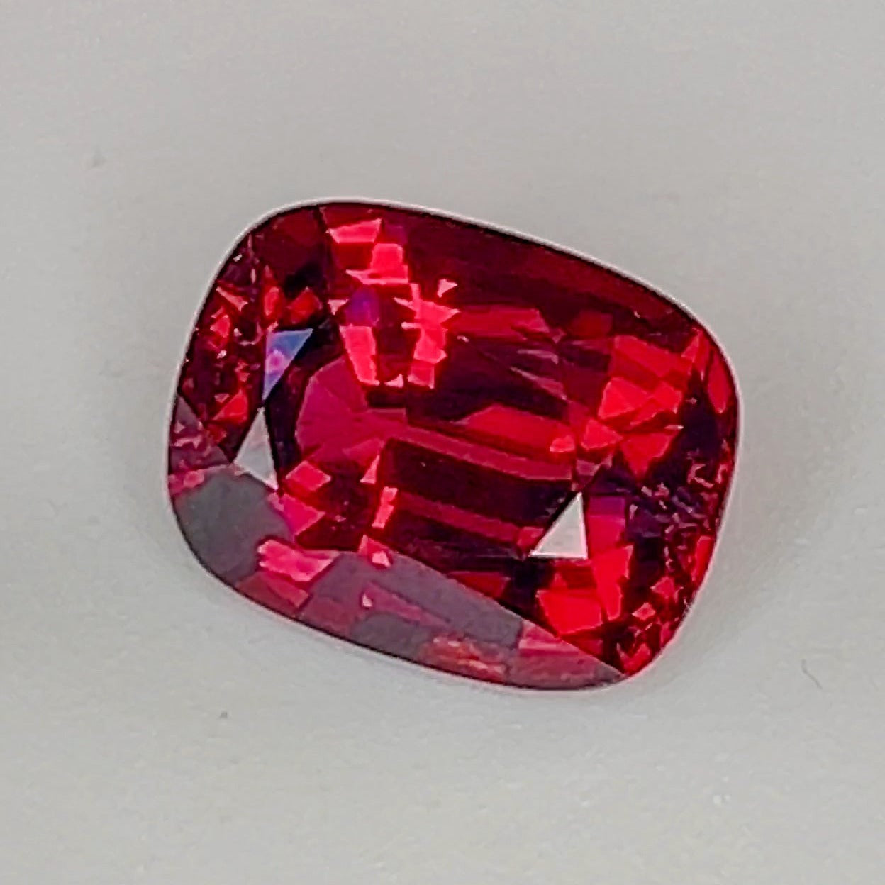Rhodolite Garnet Red Cushion Cut 8Ct