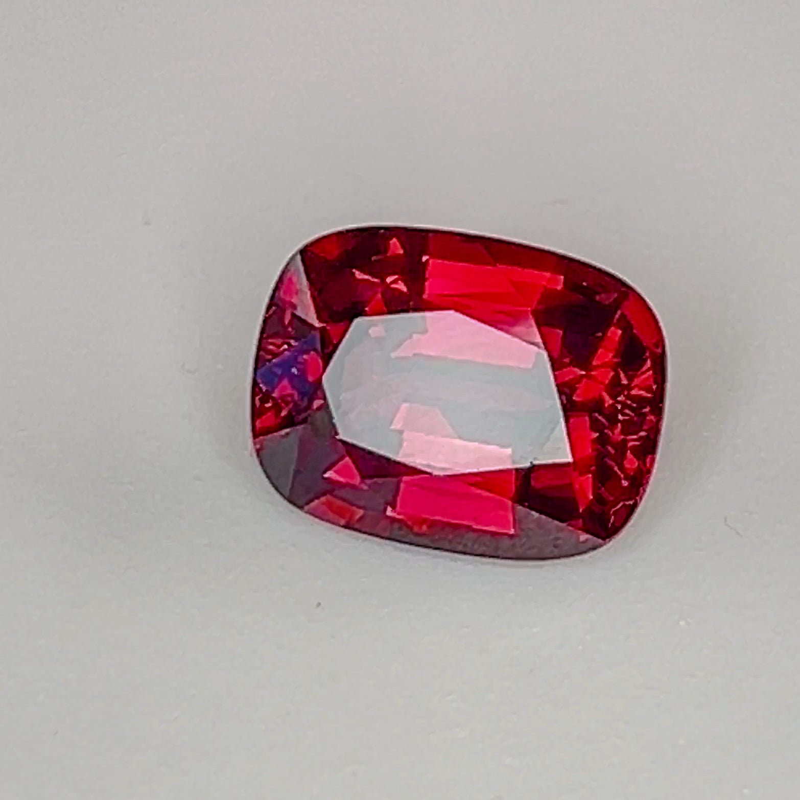 Red Rhodolite Garnet - 8.1 Ct Cushion