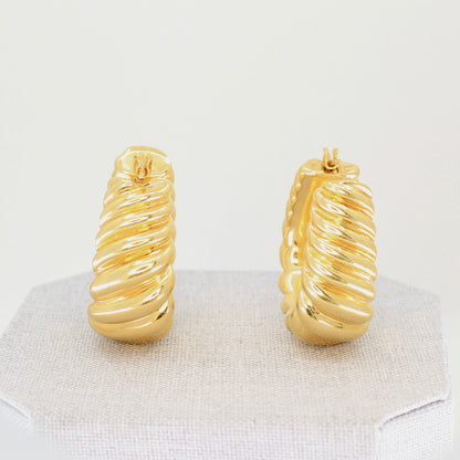 Croissant Puffed Hoop Earrings - 14K Yellow Gold