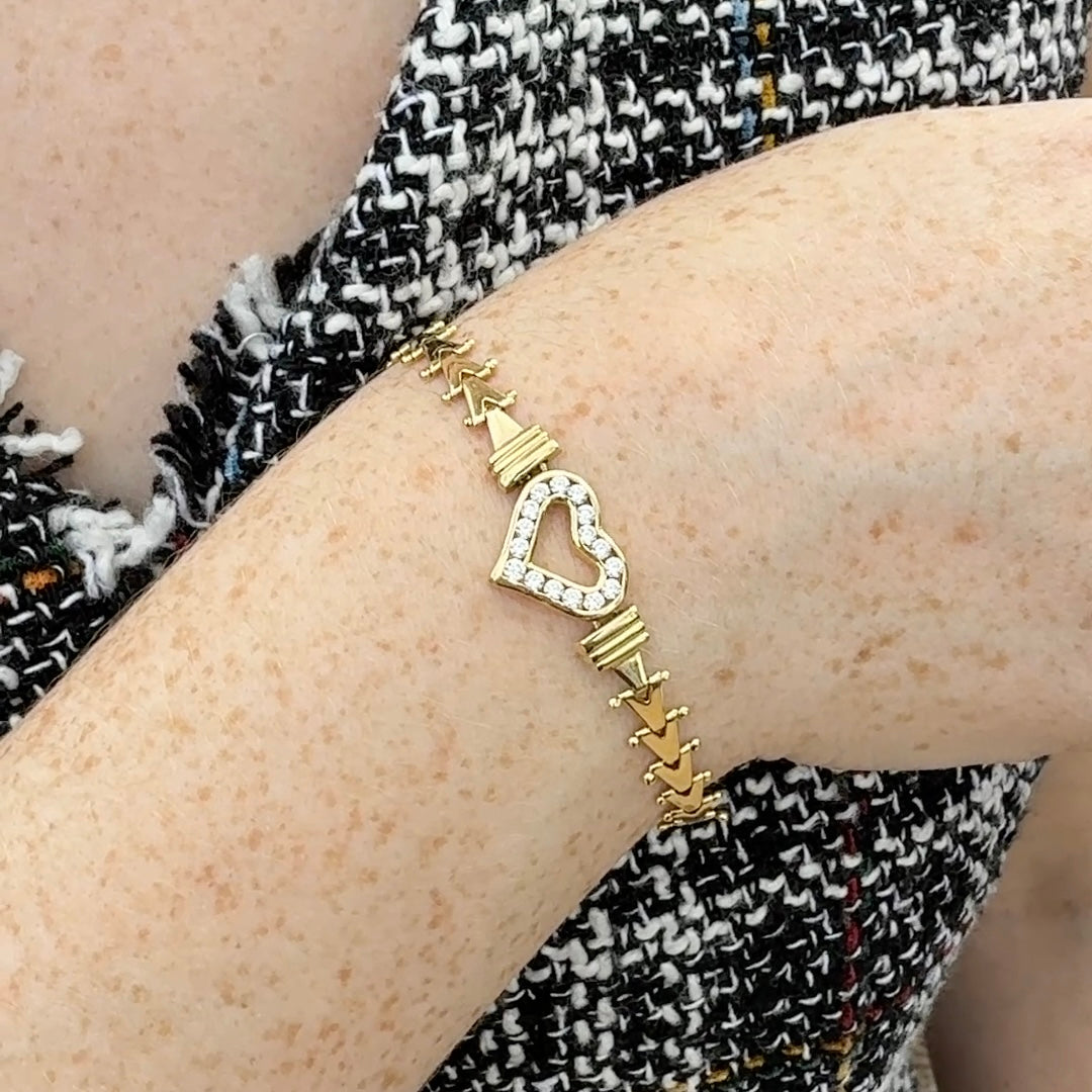 Diamond and gold heart link bracelet 14K gold