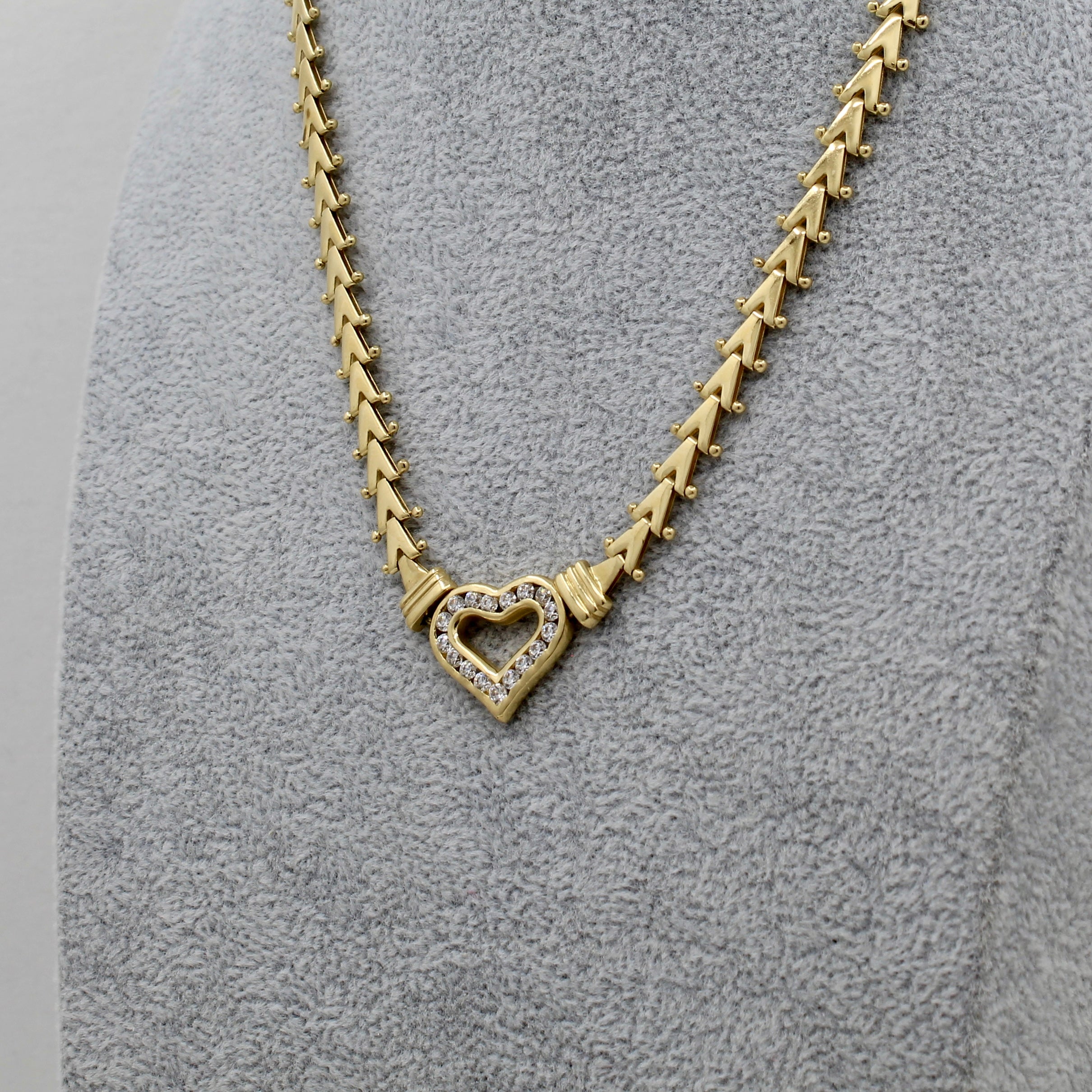 Gold and diamond heart necklace 14k estate