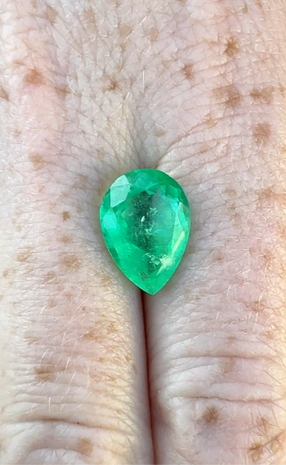 GIA 4.79 Ct Columbian Emerald Pear F2