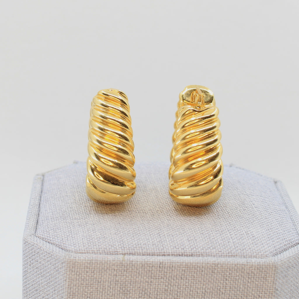 Croissant Puffed Hoop Earrings - 14K Yellow Gold