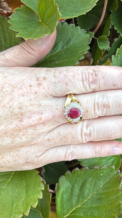 Ruby ballerina ring 7.5 14k yellow gold red halo diamonds on hand