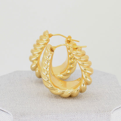 Croissant Puffed Hoop Earrings - 14K Yellow Gold