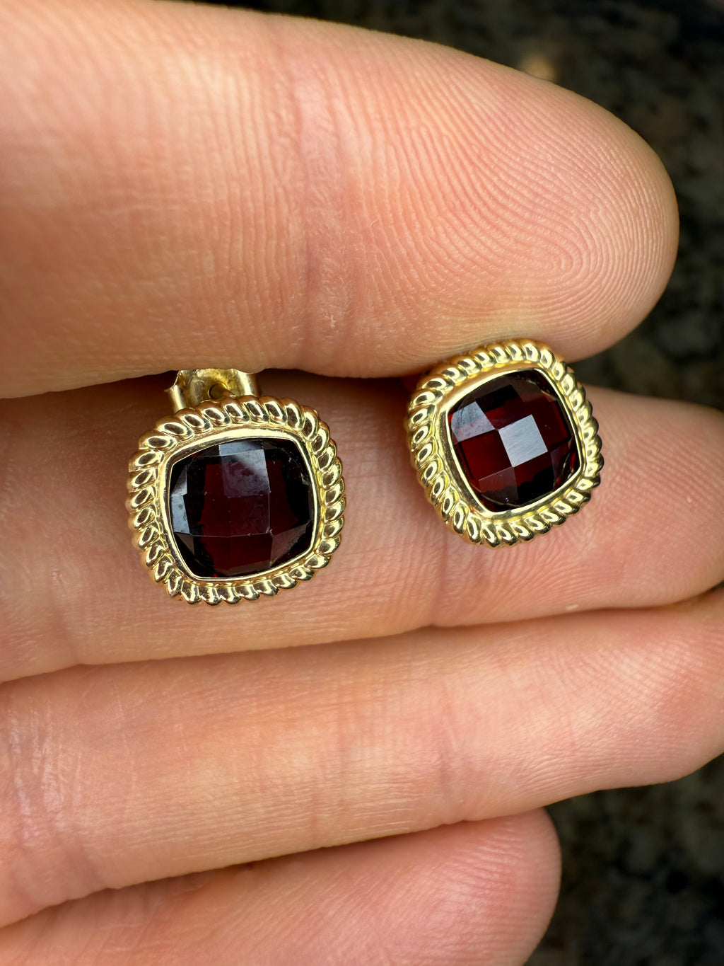 Vintage 14K Garnet Earring Studs