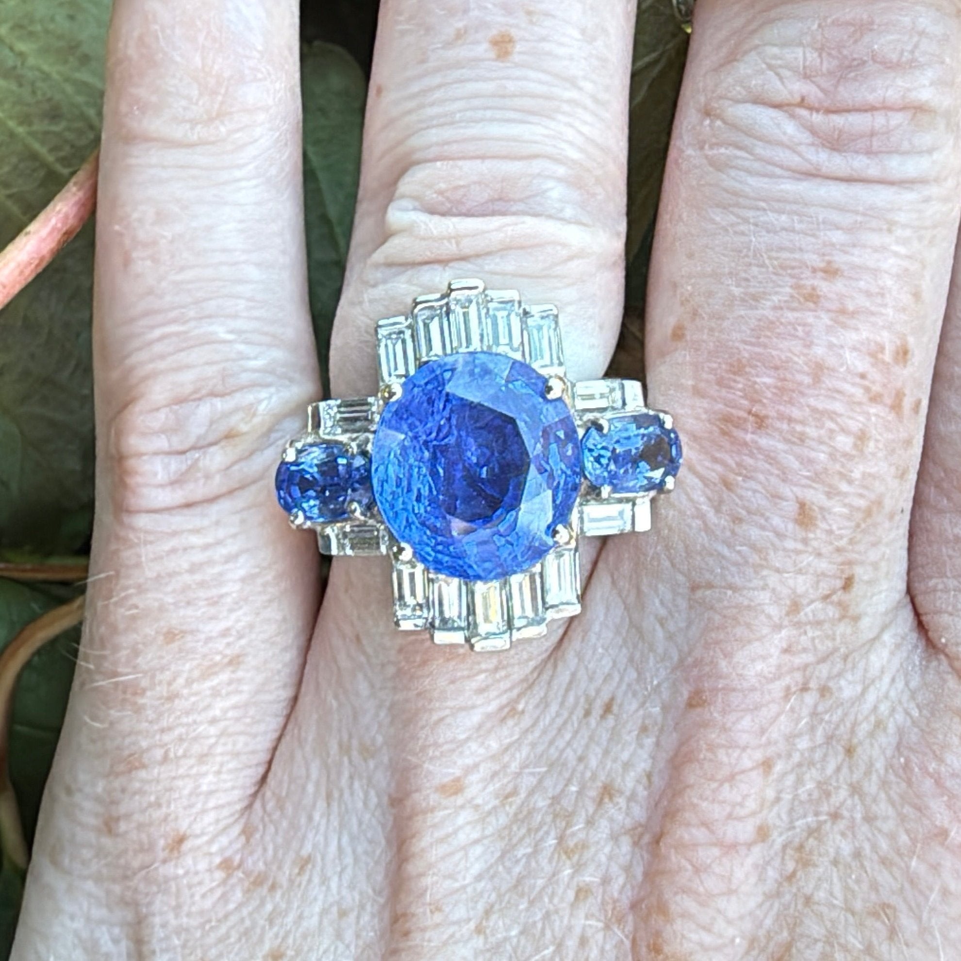 Art deco ceylon sapphire diamonds 18k white gold ring on hand