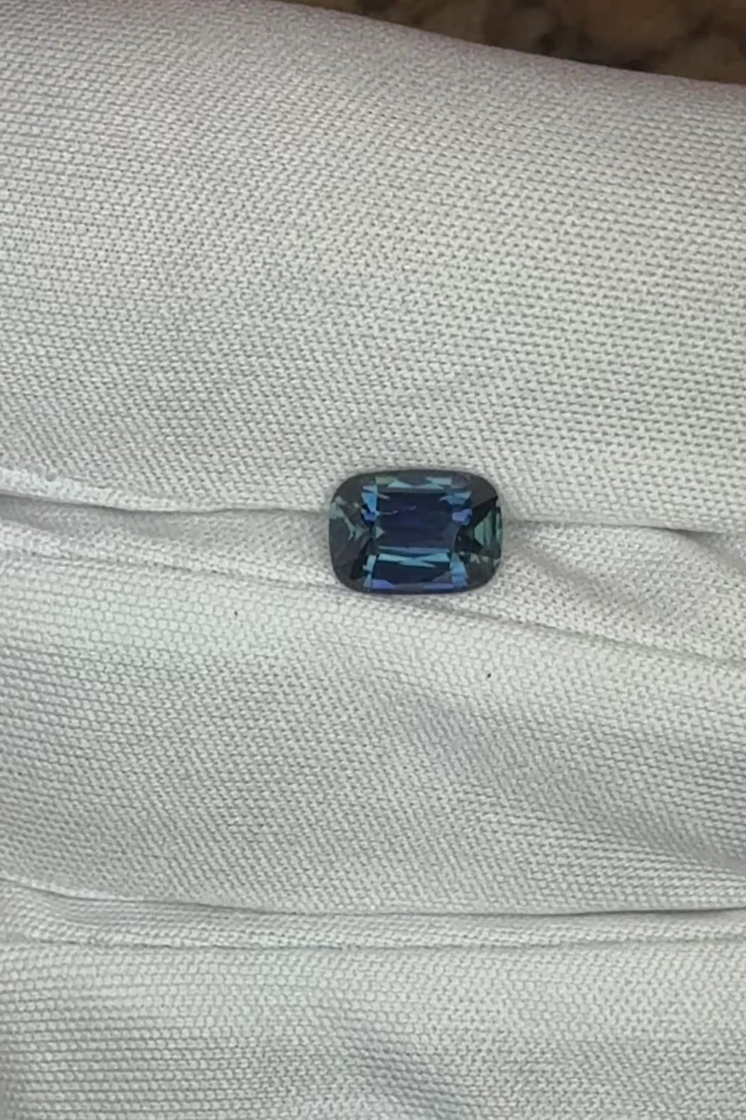 GIA sapphire teal blue greenish blue cushion no heat no treatment natural sapphire