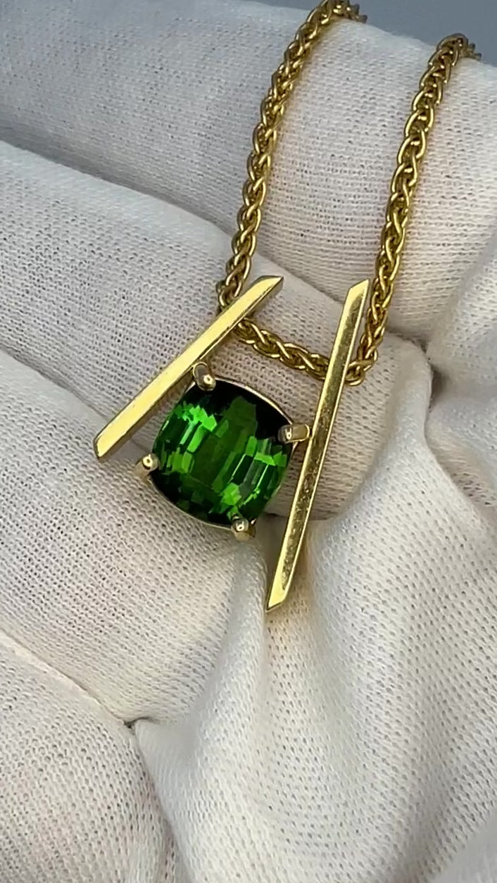 Green tourmaline asymmetrical pendant in 14k yellow gold