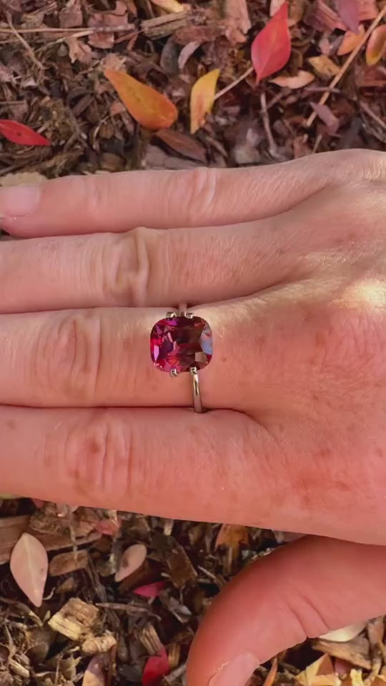 4.1 Carat Umbalite Garnet